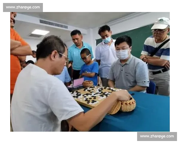 南宁棋手王子华问鼎广西业余围棋棋王赛 新 “棋王” 诞生 南宁棋手王子华问鼎广西业余围棋棋王赛 新 “棋王” 诞生